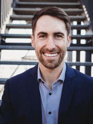 Dr. Dominic Laaf